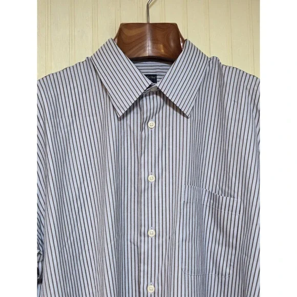 green emerald velvet dress Slim Fit Light Gray Oxford Dress Shirt
